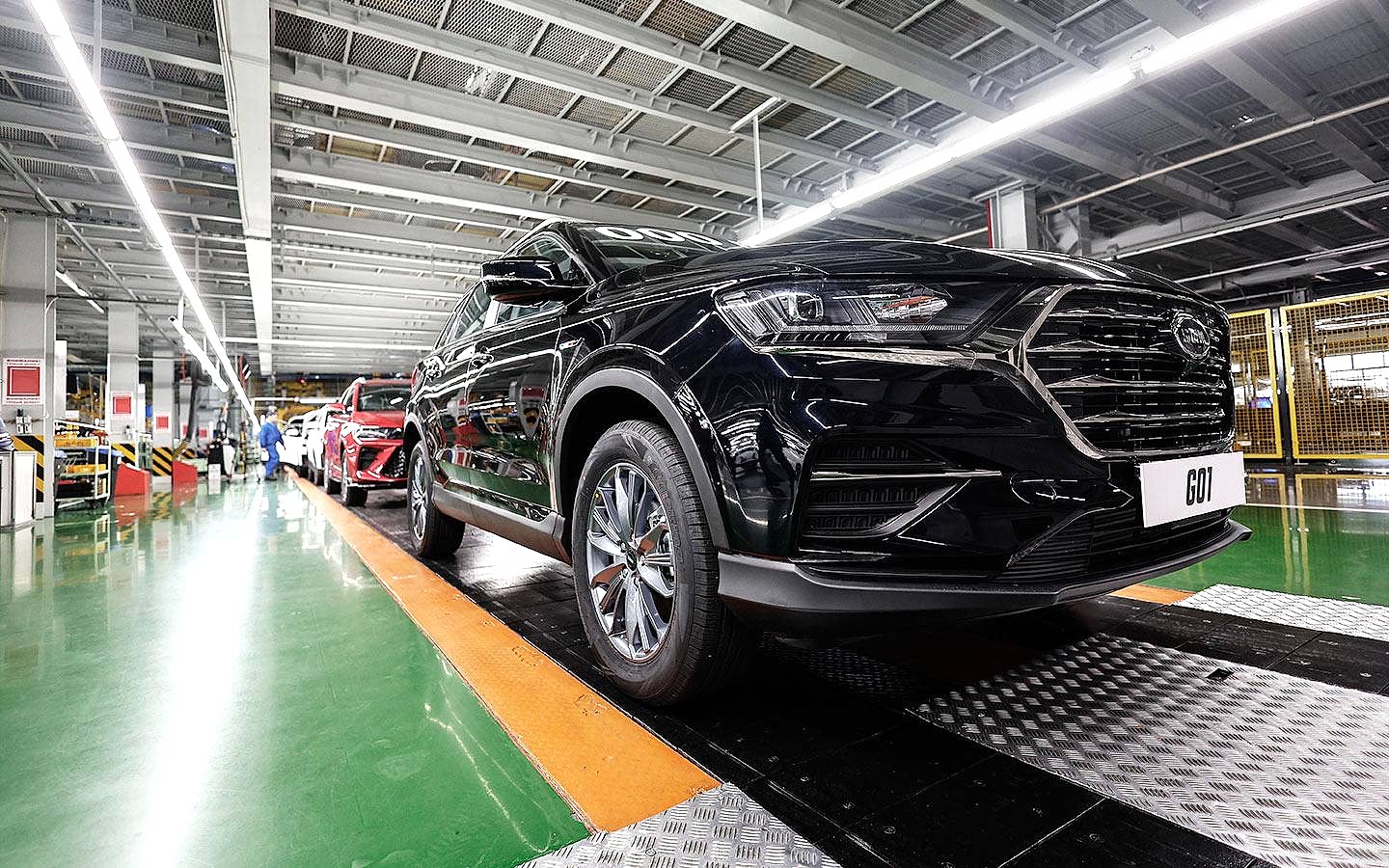 В Казахстан начался выпуск китайских кроссоверов SWM. Цены и характеристики